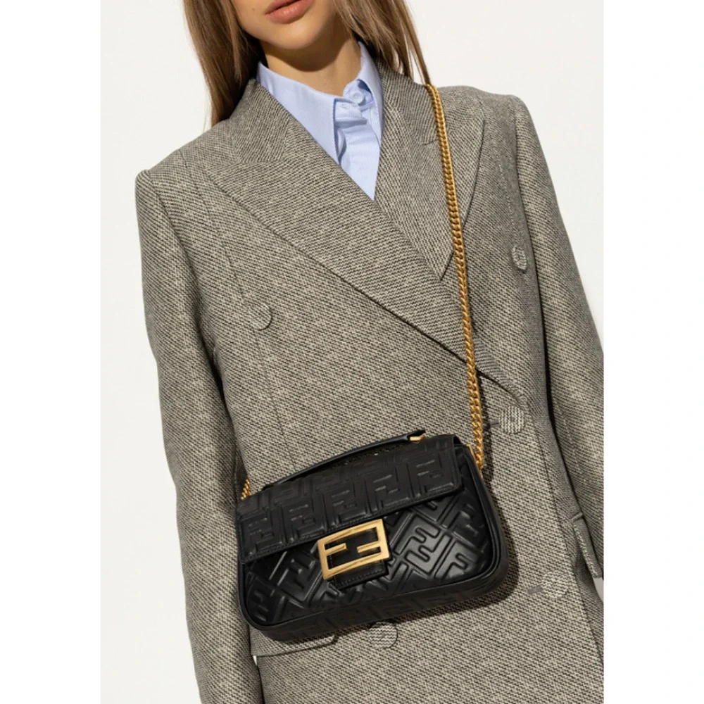❌❌SOLD! $3490 Fendi Baguette Medium Midi FF Leather Black Chain Shoulder Bag - Picture 2 of 16